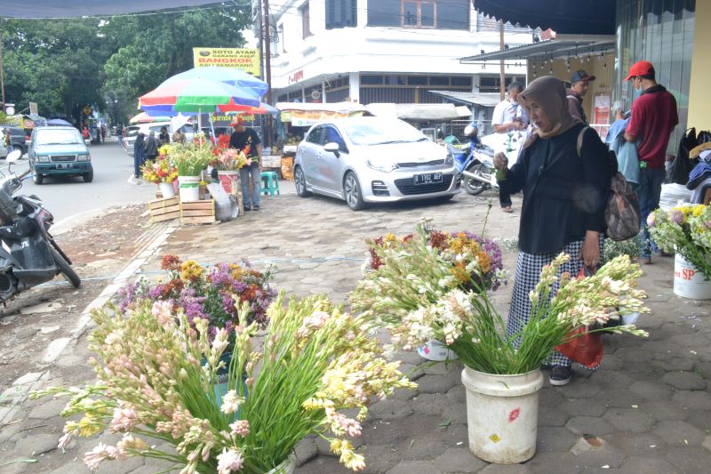 Bunga Potong Pasar Cihapit