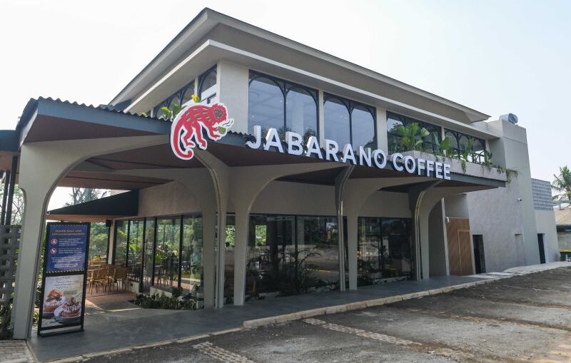 Hadirkan Pengalaman Kuliner & Nongkrong Terbaik, Jabarano Coffee Buka Cabang di Jatinangor